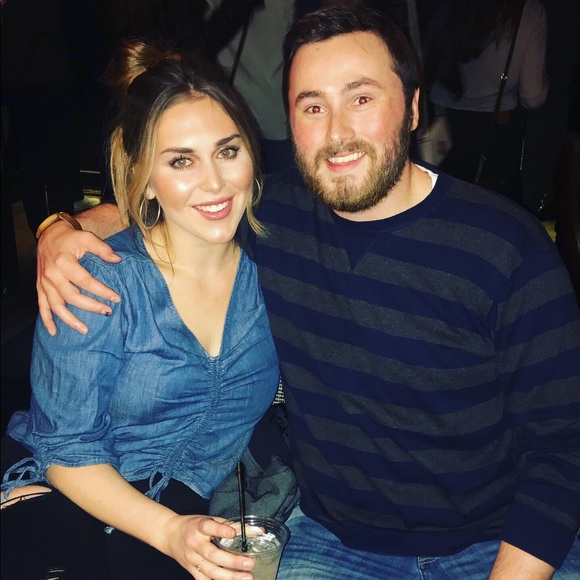 Meet your Posher, Emily - Picture 5 of 7